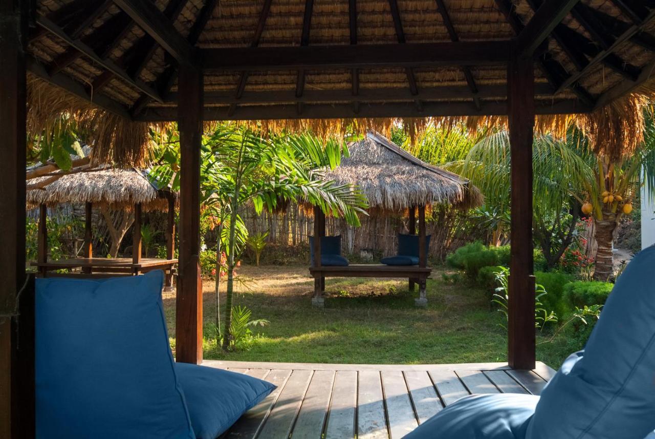 Blue Marine Resort Гили-Эйр Экстерьер фото